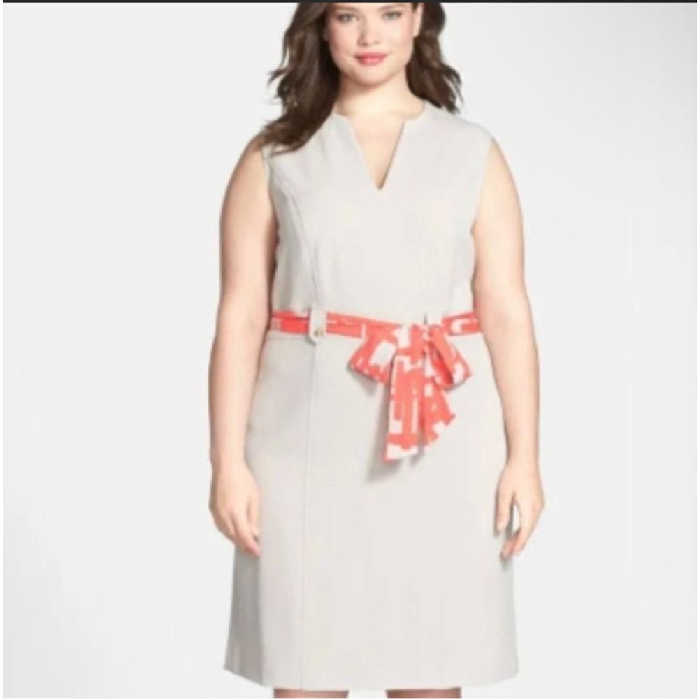 Tahari ASL belted notch neck Sheath dress size 8
